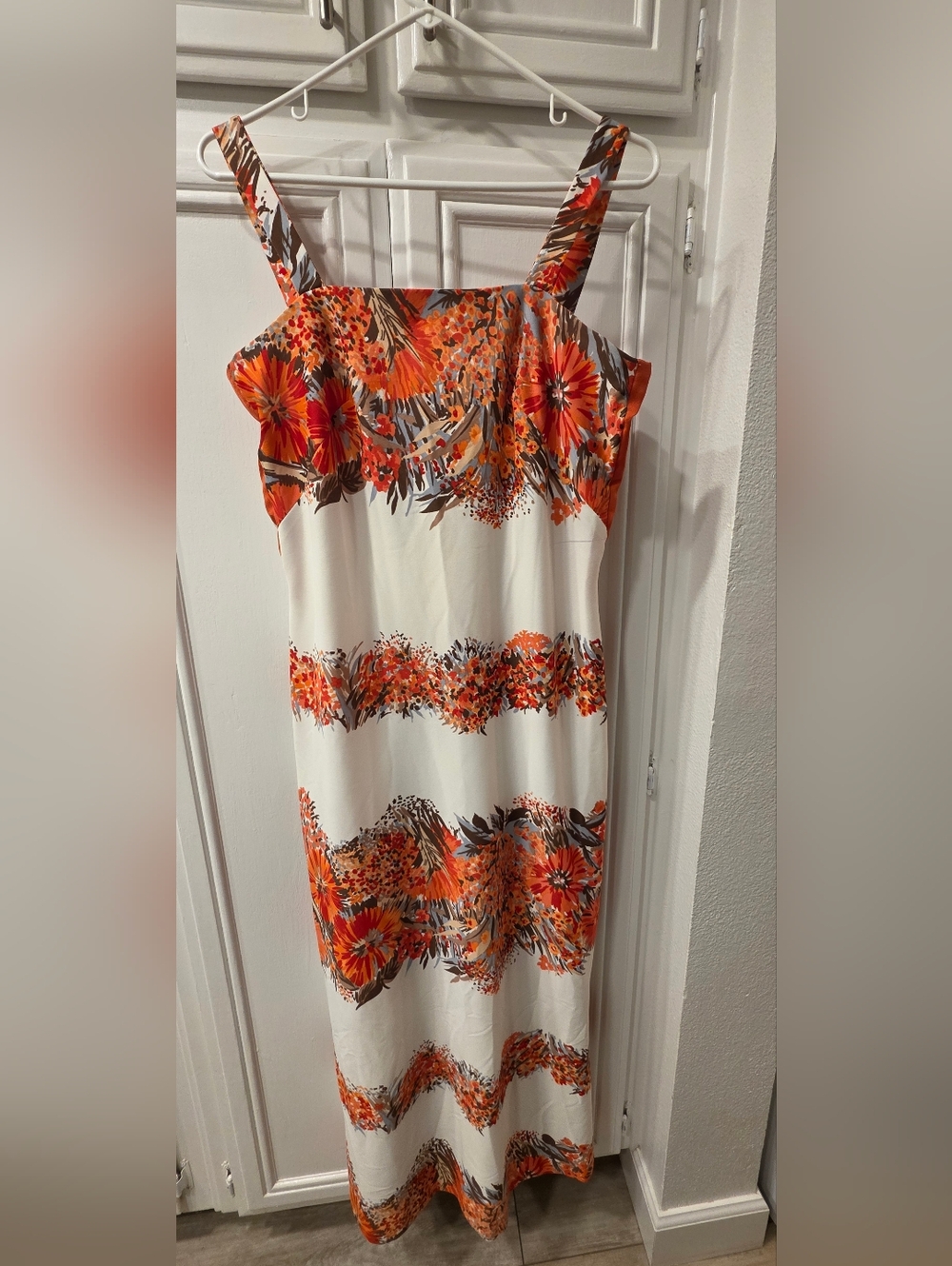 Women’s White Floral Sundress with Orange Floral Print ~ Size Small ~ No Tag